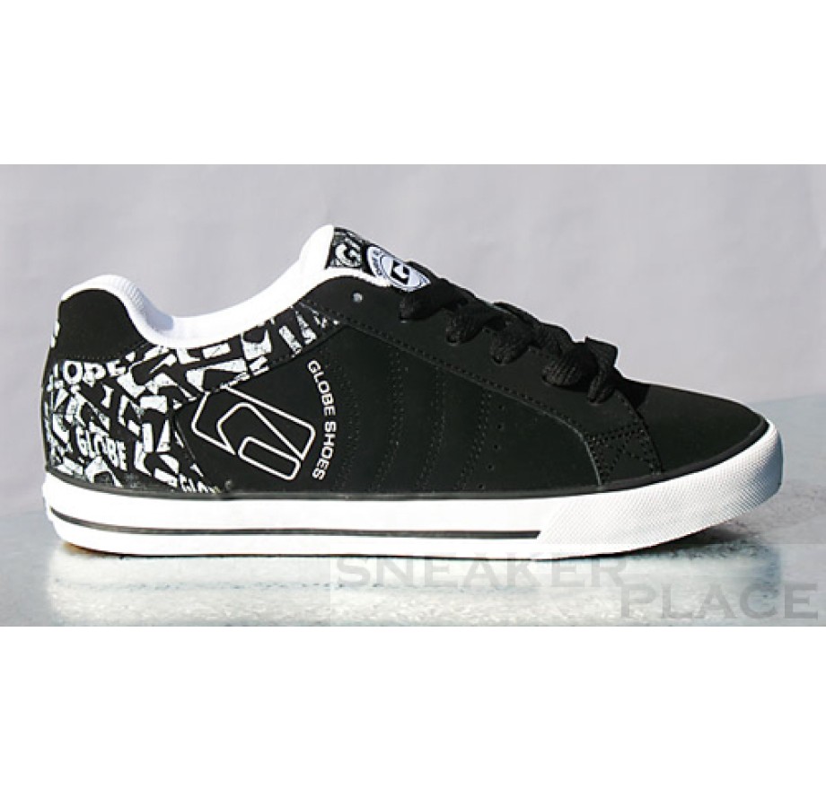 Globe detour shop shoes