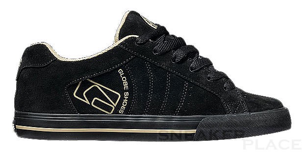 Globe detour shoes top