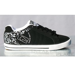 Globe skate shoes Detour